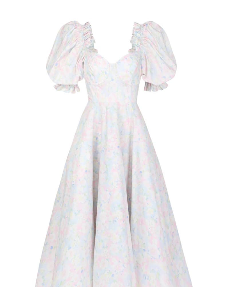 Front of a size 5XL Tea Rose Dress in Pastel Bouquet in Pastel Bouquet by Selkie. | dia_product_style_image_id:340446